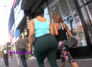 Supah Thick Green Candid Caboose..